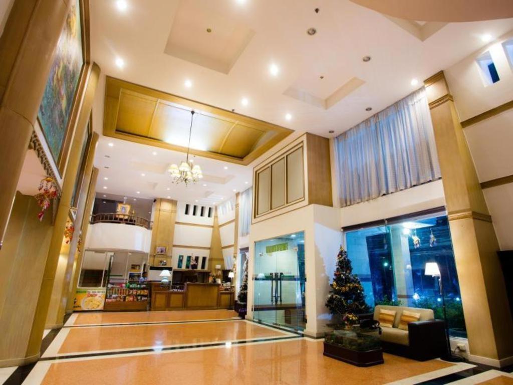 At Ayutthaya Hotel Exterior foto