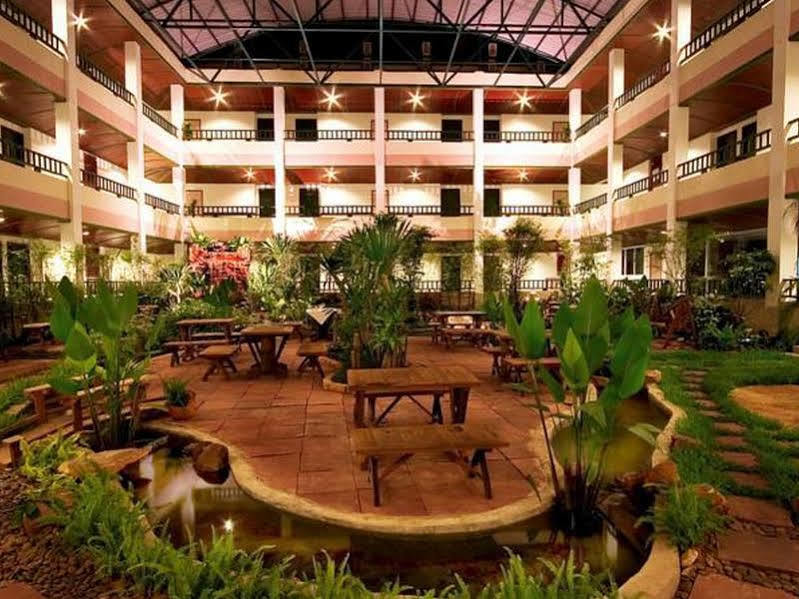 At Ayutthaya Hotel Exterior foto